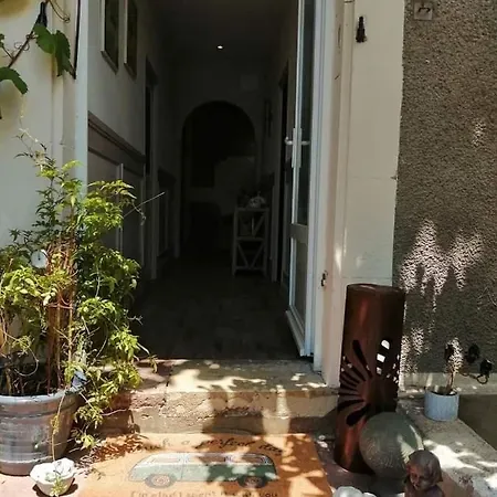La Maison O Kiwis - D'hotes Bed & Breakfast 3*