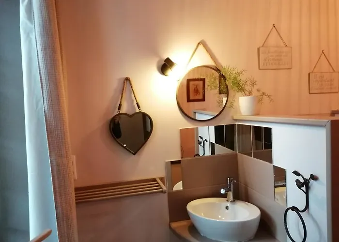 La Maison O Kiwis - D'hotes ベッド・アンド・ブレックファスト Saint-Denis-lès-Martel