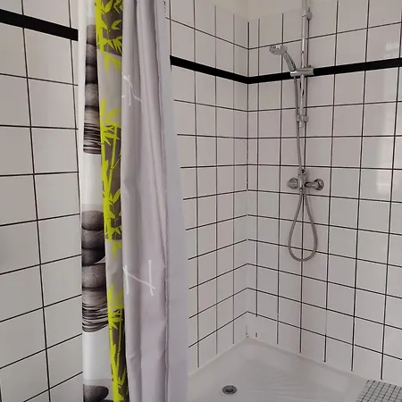 La Maison O Kiwis - D'hotes Bed and breakfast Saint-Denis-lès-Martel