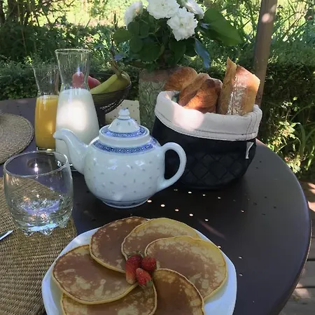 La Maison O Kiwis - D'hotes Bed and breakfast Saint-Denis-lès-Martel